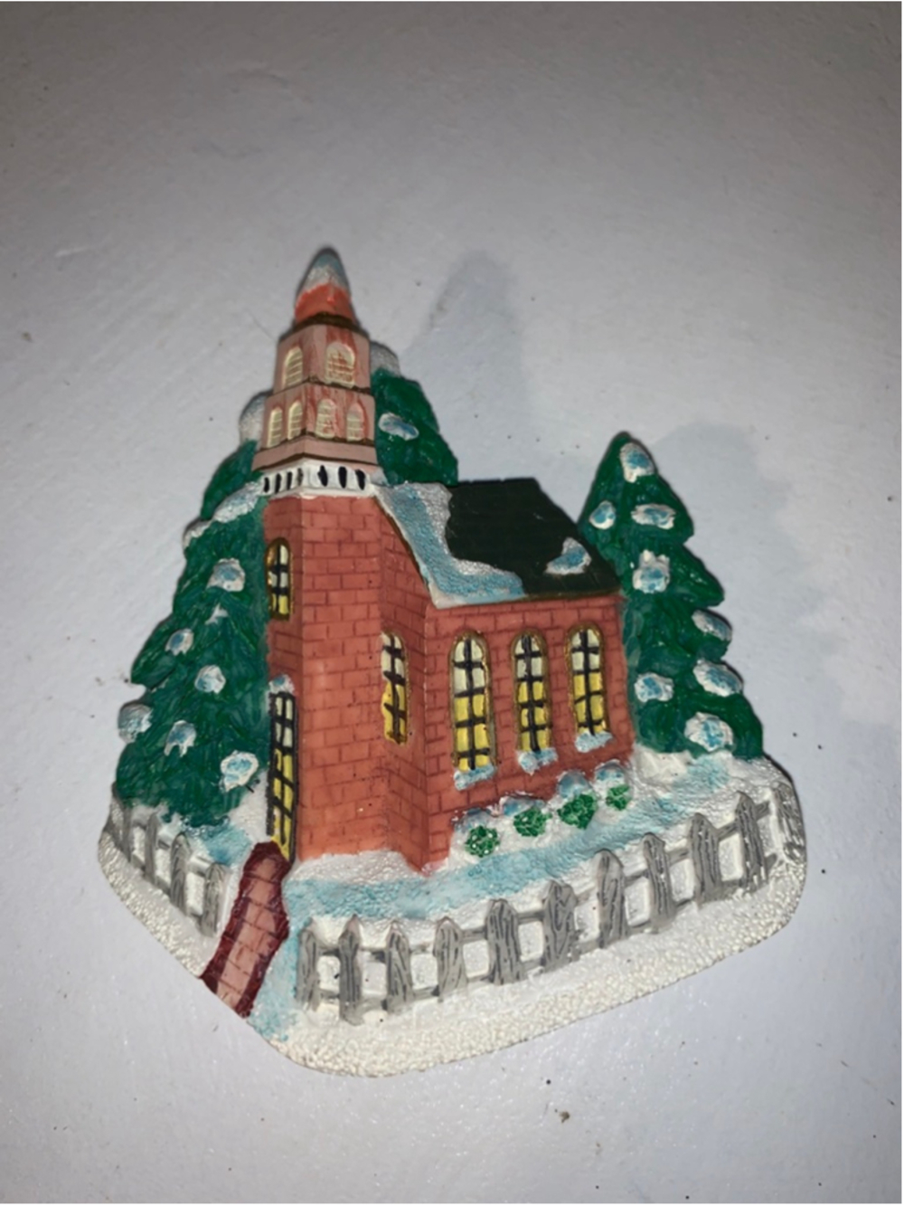Unbranded Holiday Decor Christmas Village House Magnet One Size Red Green